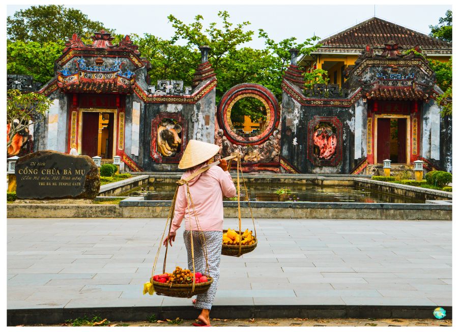 Ba Mu temple gate Hoi An